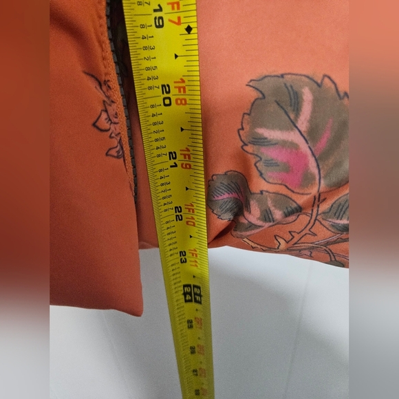 Sundance Urban Blooms Puffer Vest Orange Floral Hooded Pockets - Picture 8 of 8